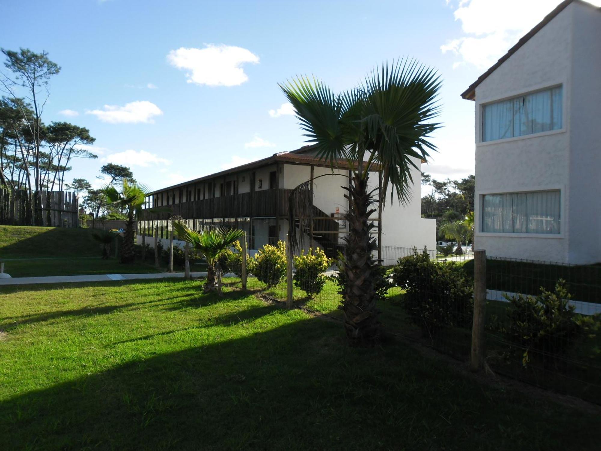 Palmeras Beach Hotel Chihuahua Extérieur photo